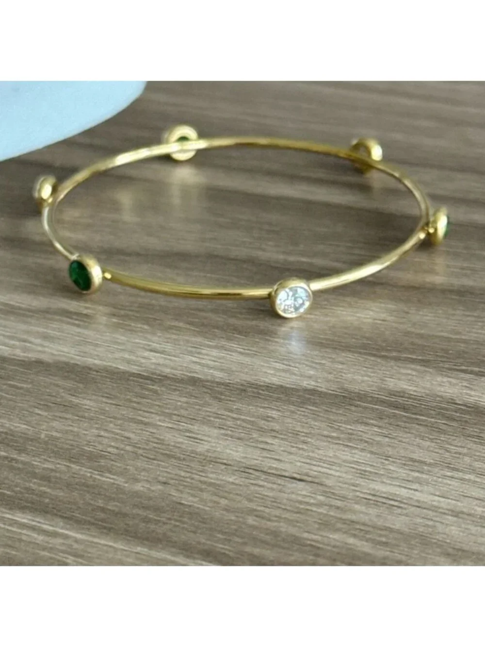 Gold and Green Bangle Bracelet Q593